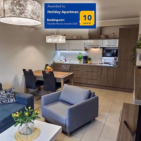 Holiday Apartman Sarvar Exterior photo